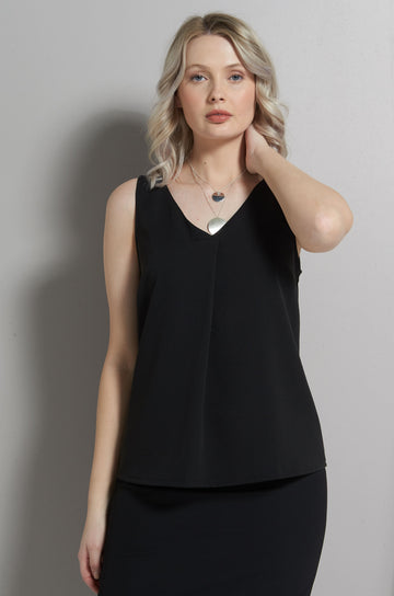 241-CR-BLK Sleeveless front pleat shirt