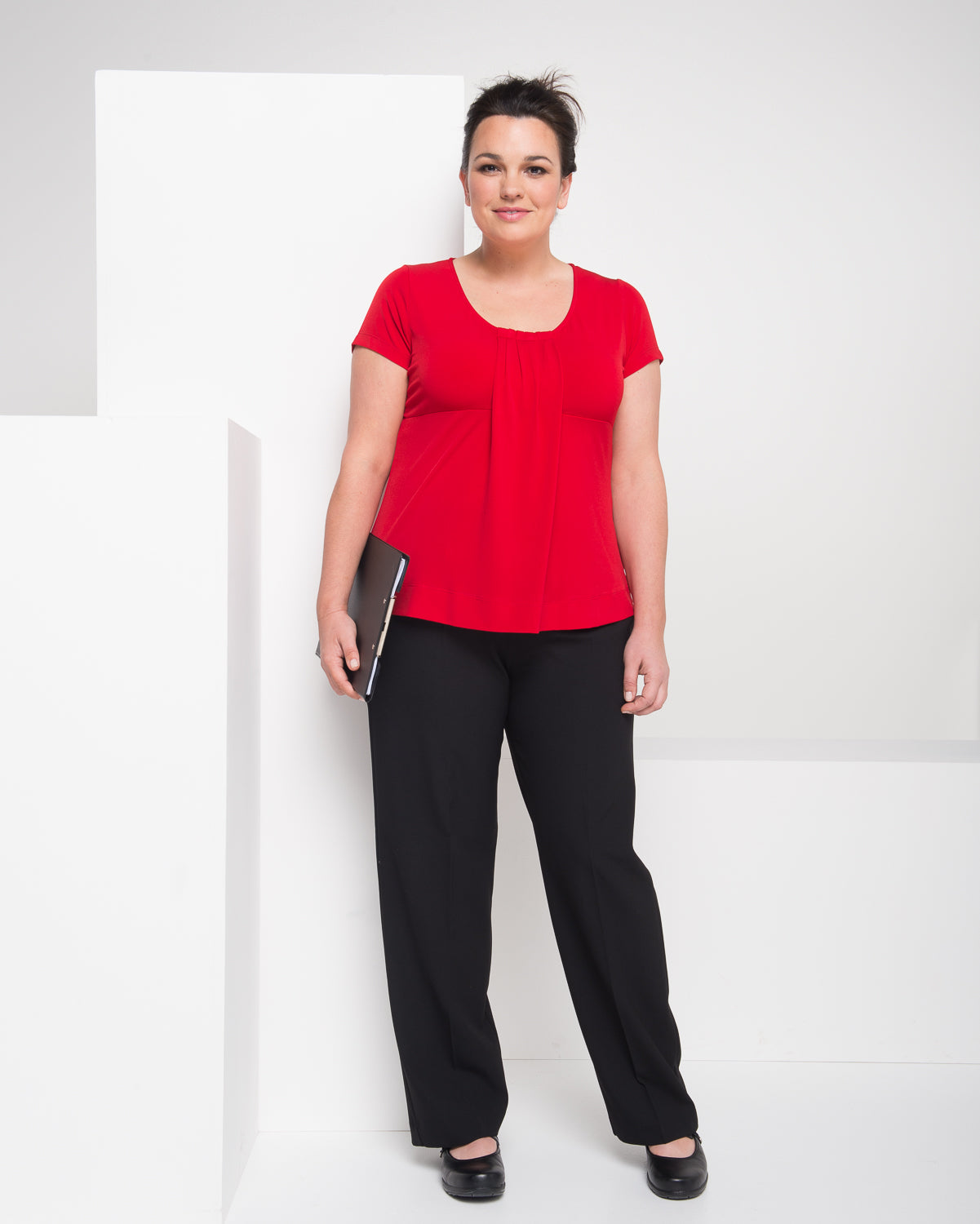 711-KN-RED Round neck pleat front top