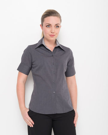 200-EE-CHA 1/2 sleeve semi fitted shirt