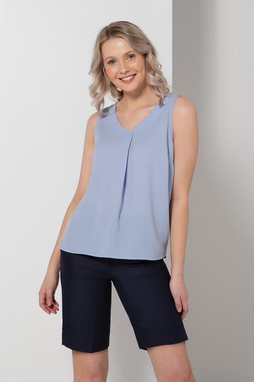 241-CR-SKY Sleeveless front pleat shirt