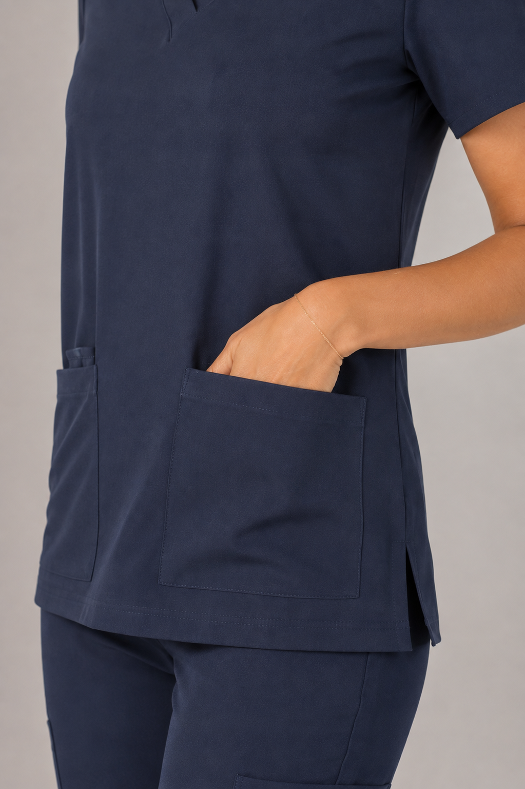 553-ps-nvy pocket close up